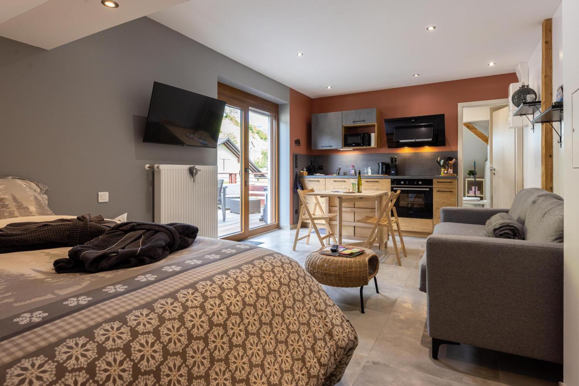 Gite Du Silberwald Charmant Gite Avec Spa - Jacuzzi , Acces Privatif Stosswihr Room photo
